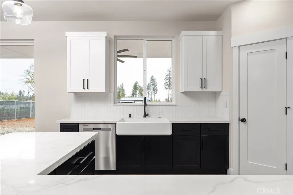 Additional image 11 of 722 Madrone Way, Paradise, CA 95969