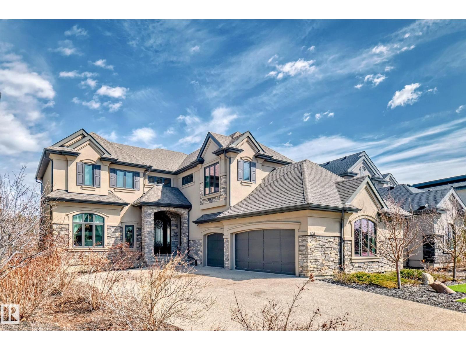 631 HOWATT DR SW|Edmonton, Alberta T6W2T6