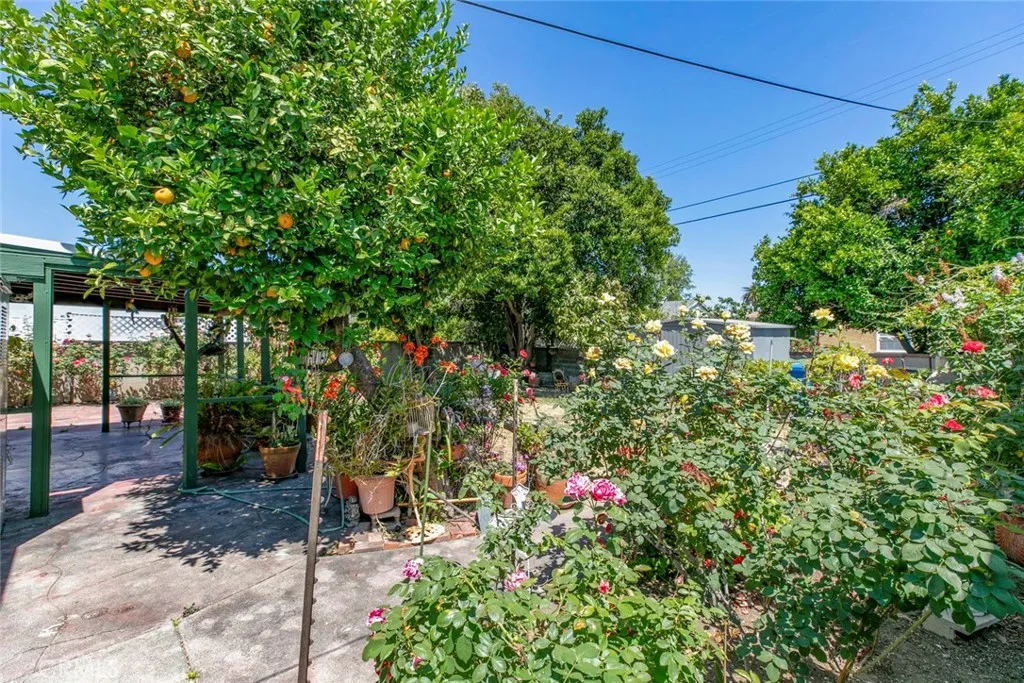 Additional image 72 of 14719 Wyandotte Street, Van Nuys, CA 91405