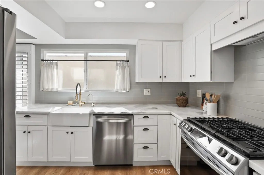 Additional image 37 of 2209 Vista Huerta, Newport Beach, CA 92660