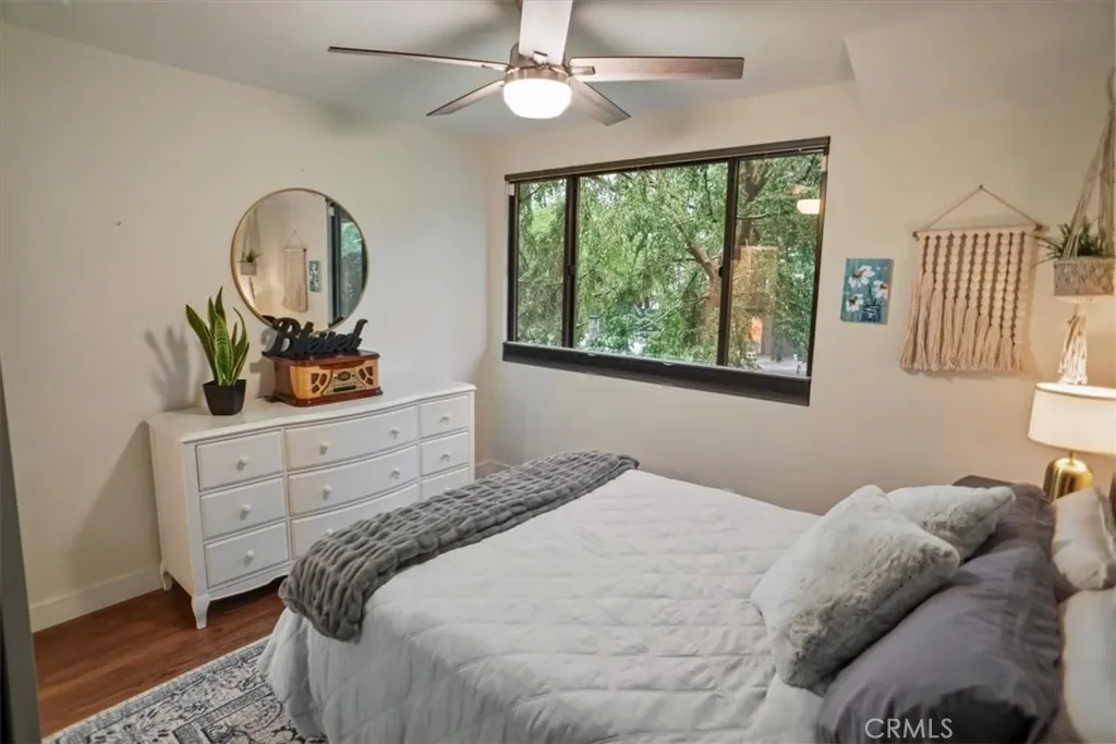 Additional image 14 of 606 Uclan Drive, Burbank, CA 91504