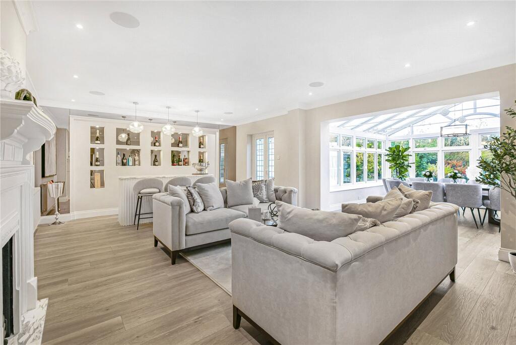 Additional image 14 of Brookmans Avenue, Brookmans Park, AL9