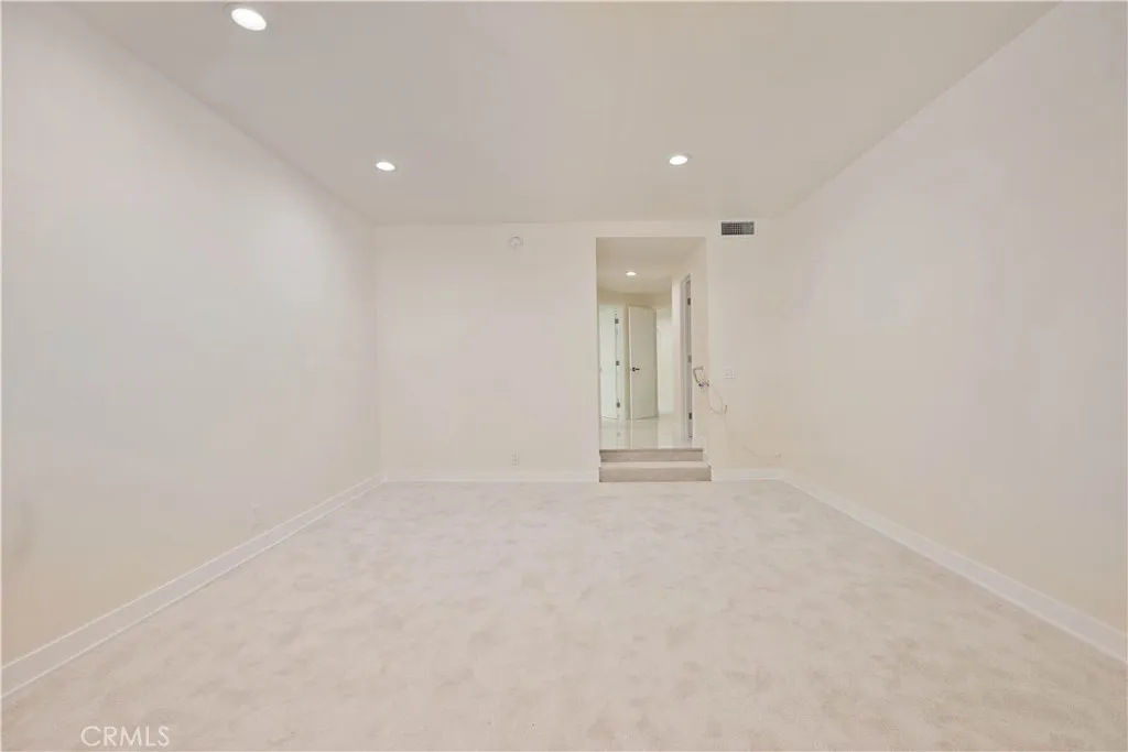 Additional image 13 of 5333 Zelzah Avenue Unit 102, Encino, CA 91316