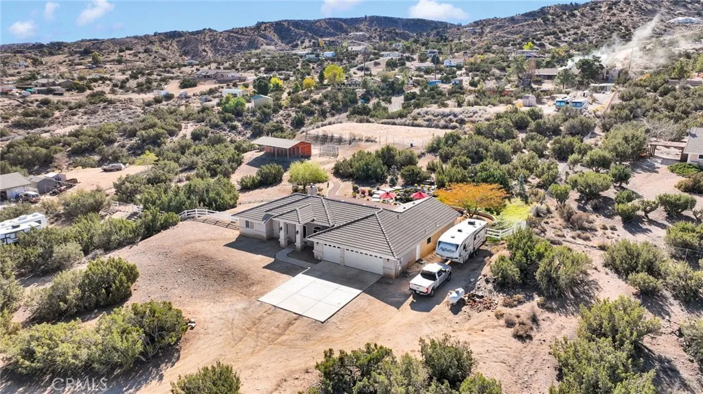 Property image for 2909 Silver Ridge Drive, Pinon Hills, CA 92372