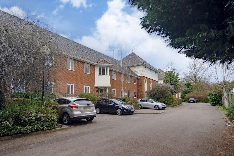 Additional image 9 of Walsingham Close, Hatfield