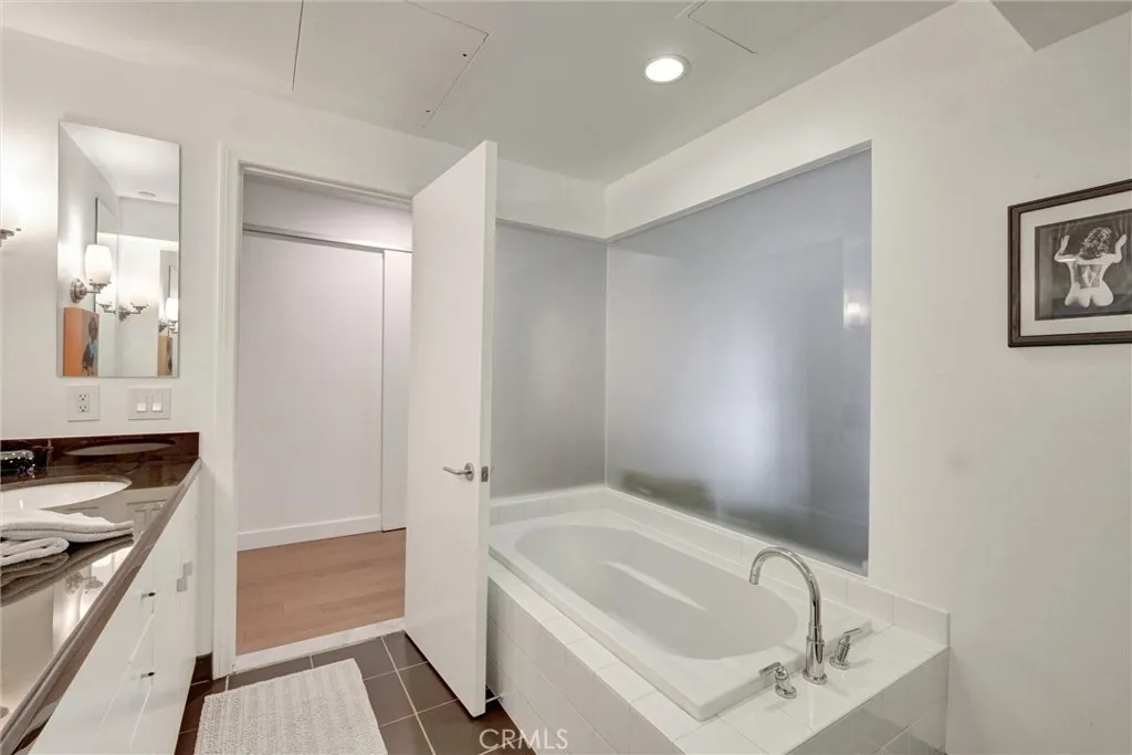 Additional image 93 of 1100 Wilshire Boulevard Unit 1705, Los Angeles, CA 90017