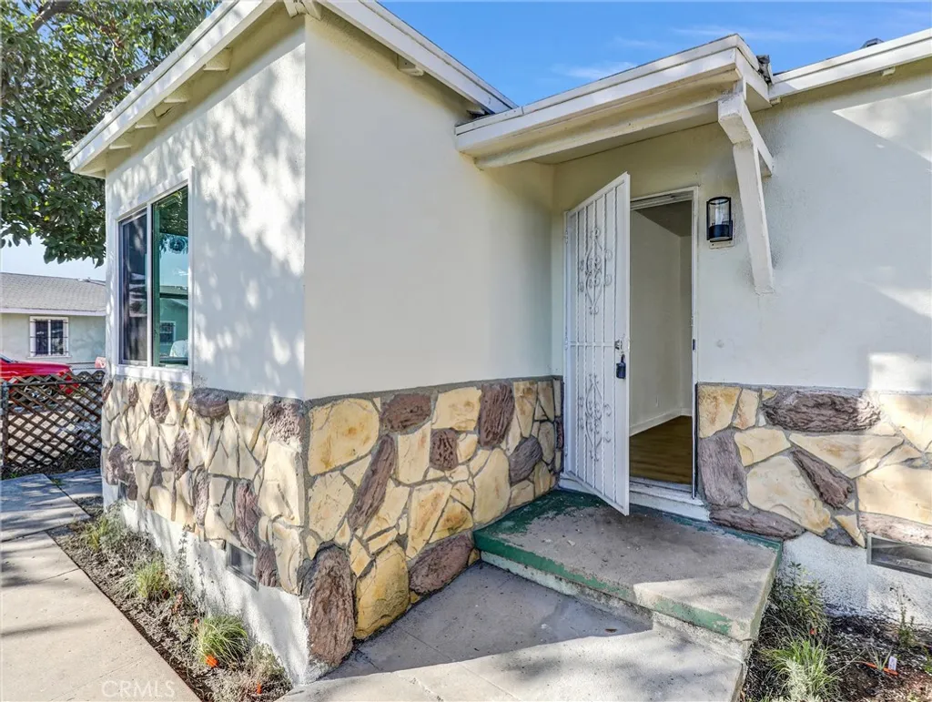 Additional image 5 of 639 E 105th St, Los Angeles, CA 90002