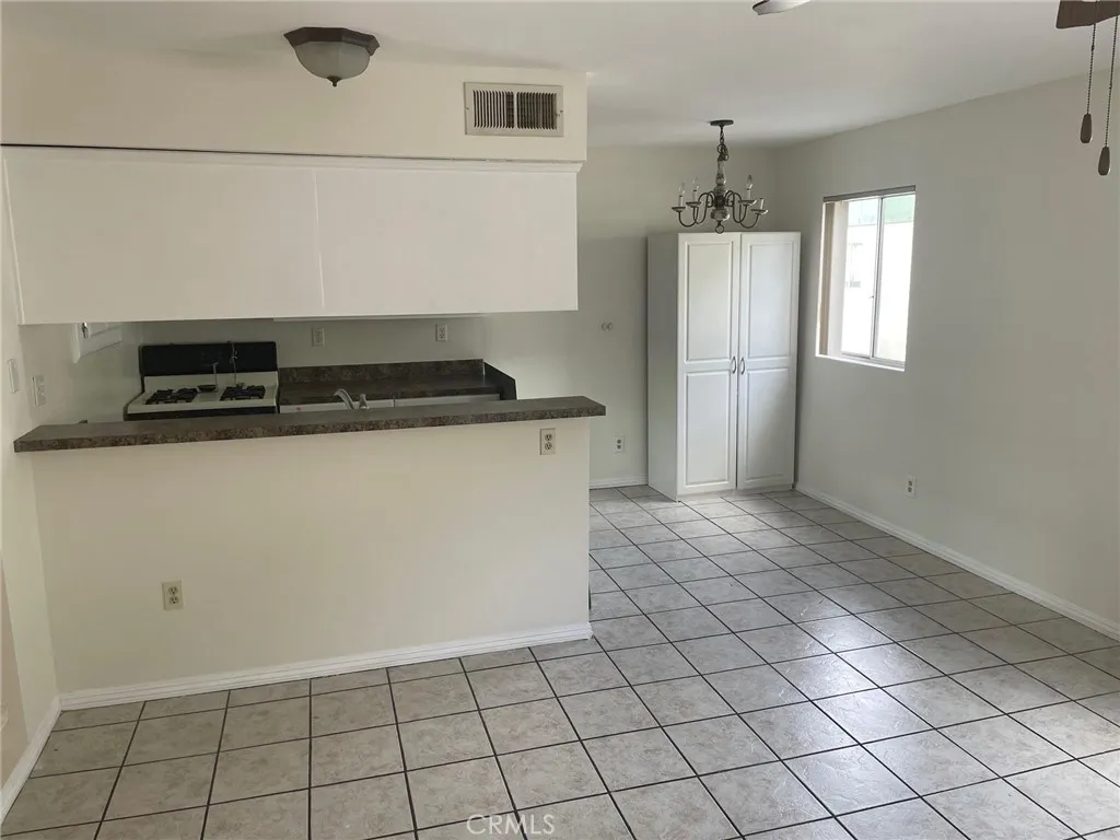 Additional image 6 of 9740 Sepulveda Boulevard Unit 18, North Hills, CA 91343