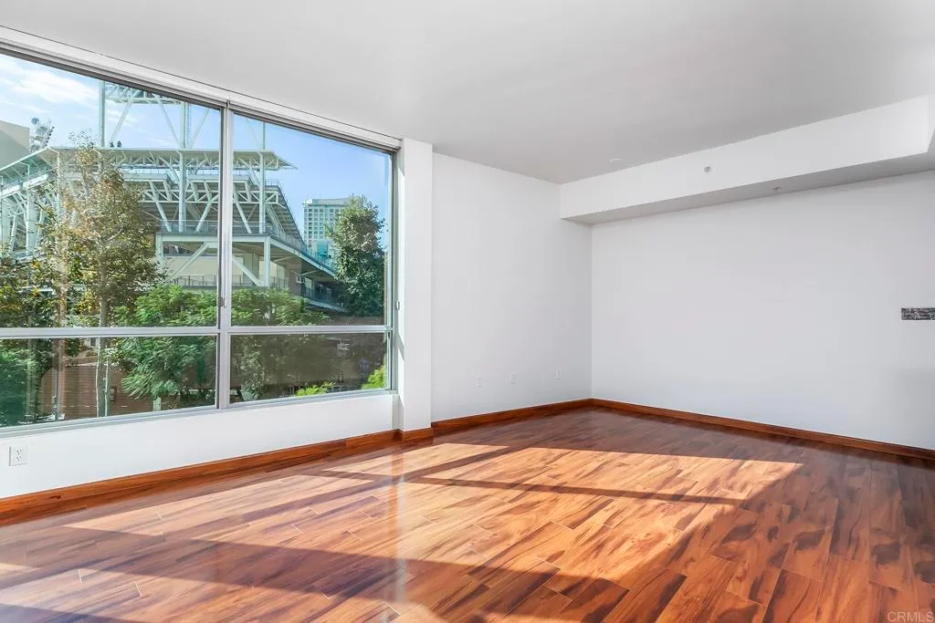 Additional image 3 of 253 10th Ave Unit 325, San Diego, CA 92101