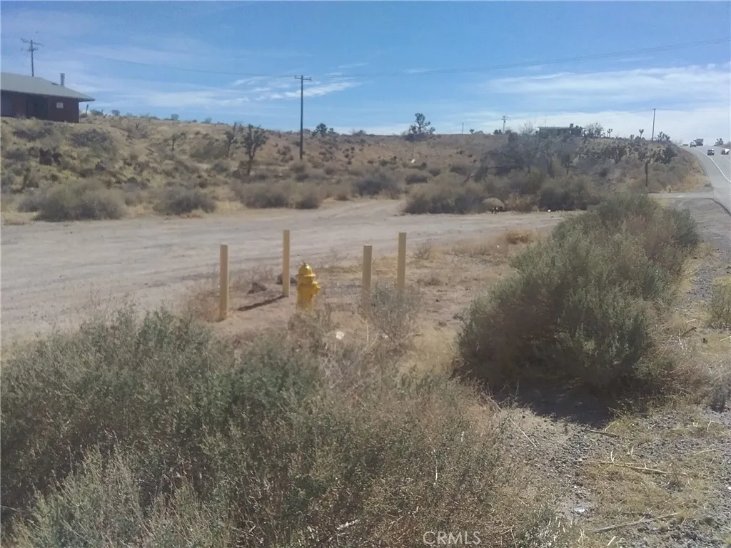 Additional image 6 of 4409 Old Woman Springs Rd, Yucca Valley, CA 92284
