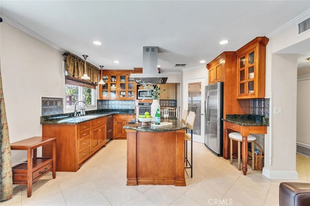 Additional image 54 of 210 S Trevor St, Anaheim, CA 92806