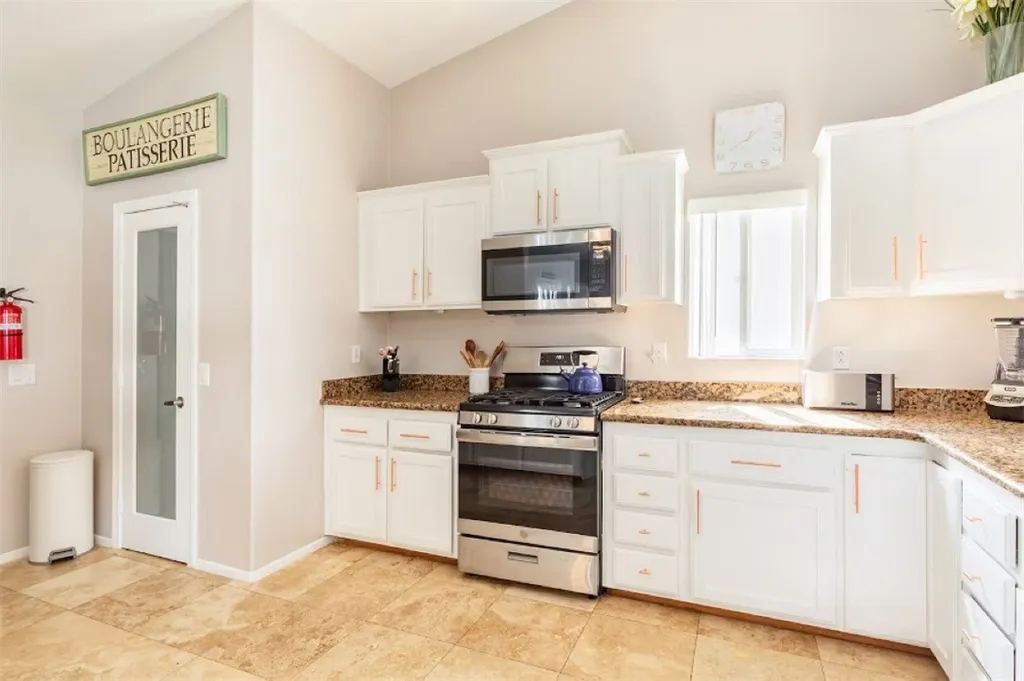 Additional image 12 of 12753 Mountain View Road, Desert Hot Springs, CA 92240