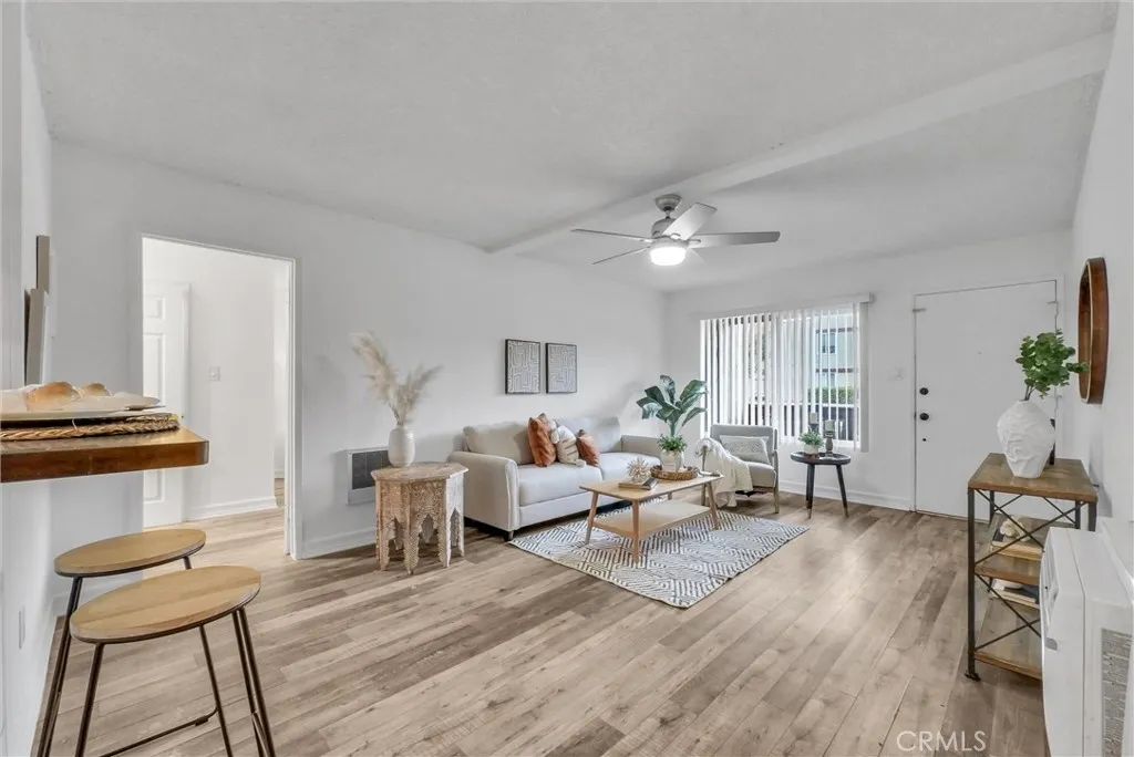 Additional image 4 of 1030 W Macarthur Boulevard Unit 5, Santa Ana, CA 92707