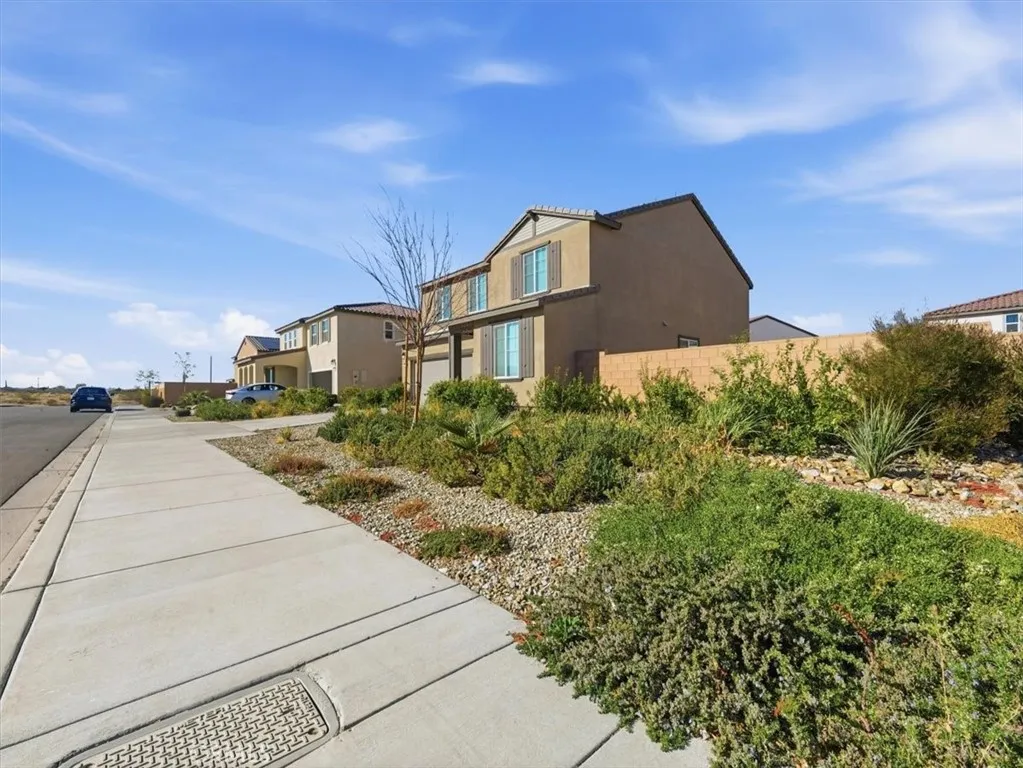 Additional image 67 of 12338 Pinos Verde Ln, Victorville, CA 92392