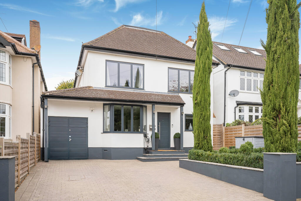 Charmouth Road, St. Albans, Hertfordshire, AL1