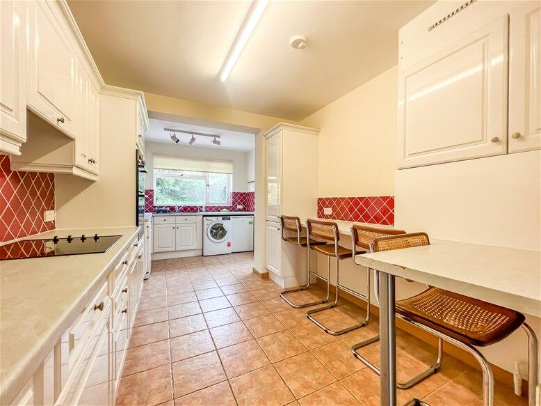 Additional image 18 of Derwent Road, Harpenden, AL5