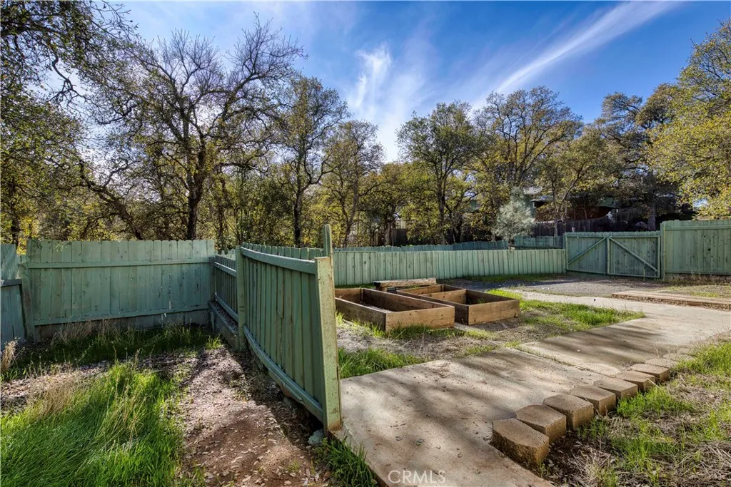 Additional image 70 of 16055 29th Ave, Clearlake, CA 95422