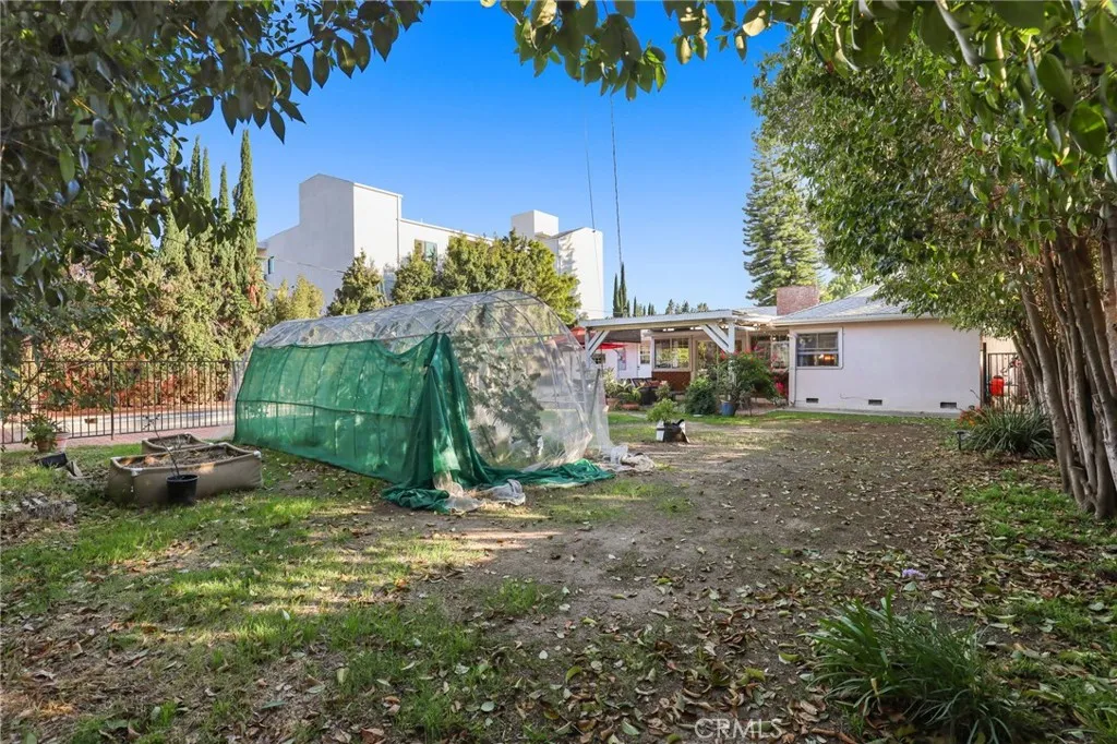Additional image 36 of 15719 Vose Street, Lake Balboa, CA 91406
