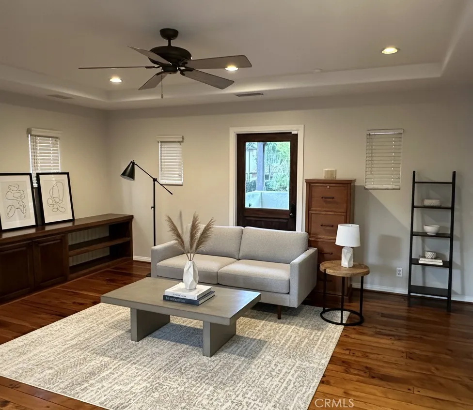 Additional image 16 of 27 Torrey, Irvine, CA 92620