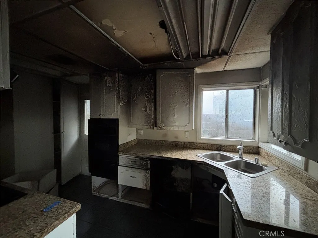 Additional image 9 of 6917 Matilija Avenue, Van Nuys, CA 91405