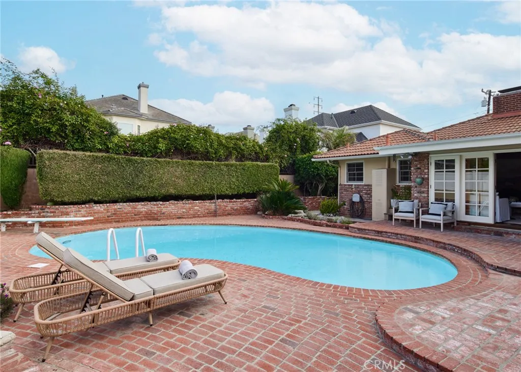 Additional image 36 of 1261 E Maple Ave, El Segundo, CA 90245