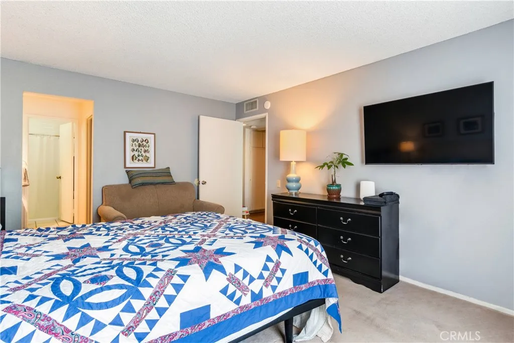 Additional image 39 of 242 E Fern Ave, Redlands, CA 92373