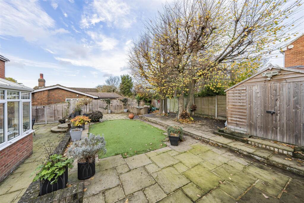 Additional image 17 of Oakwood Road, Bricket Wood, St. Albans