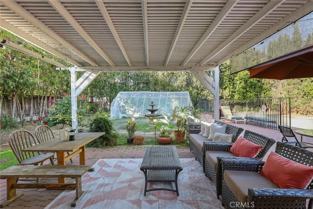 Additional image 34 of 15719 Vose Street, Lake Balboa, CA 91406