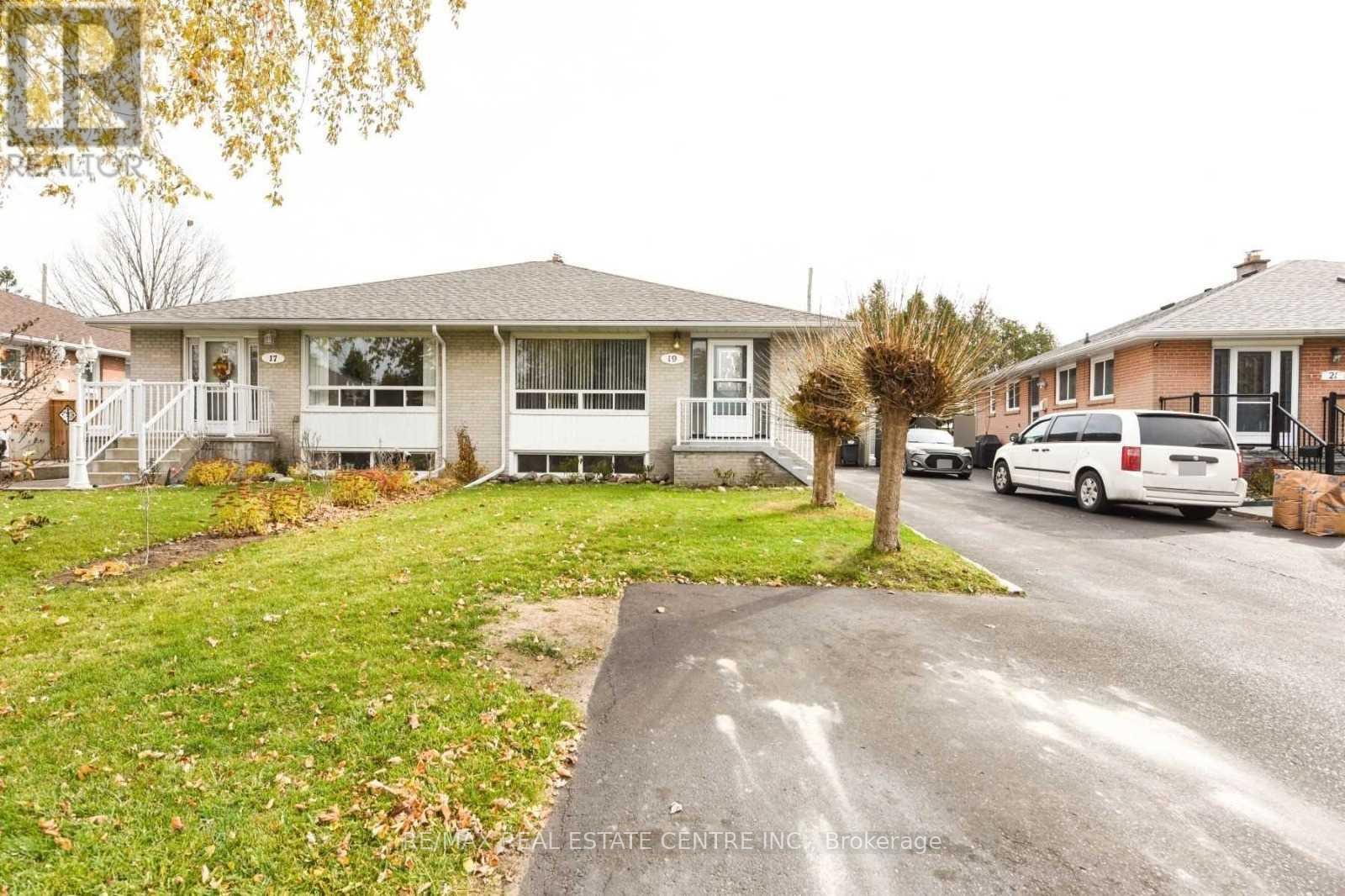 Property image for LOWER - 19 ALDERBURY CRESCENT|Brampton (Avondale), Ontario L6T1P5