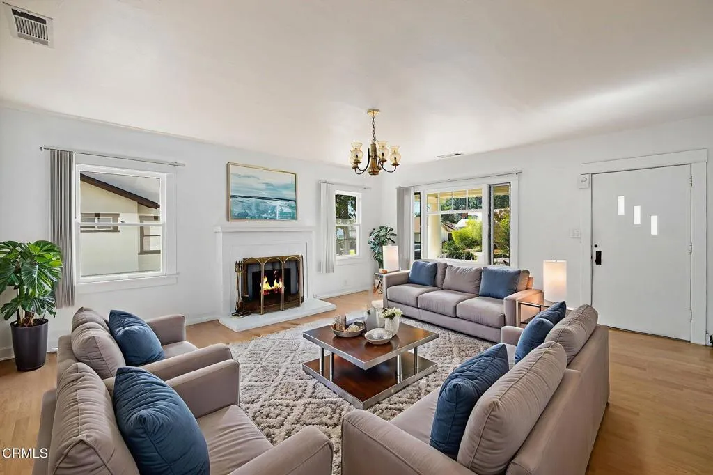 Additional image 11 of 1394 N Oxford Avenue, Pasadena, CA 91104