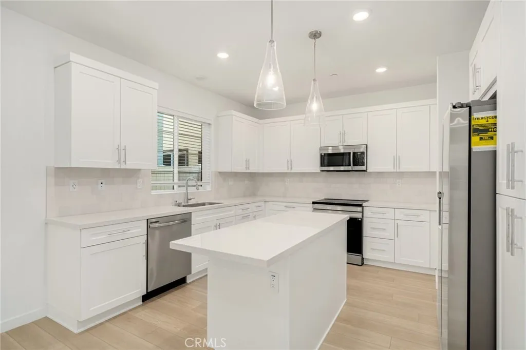 Additional image 10 of 429 Willow Run Lane, Carson, CA 90745