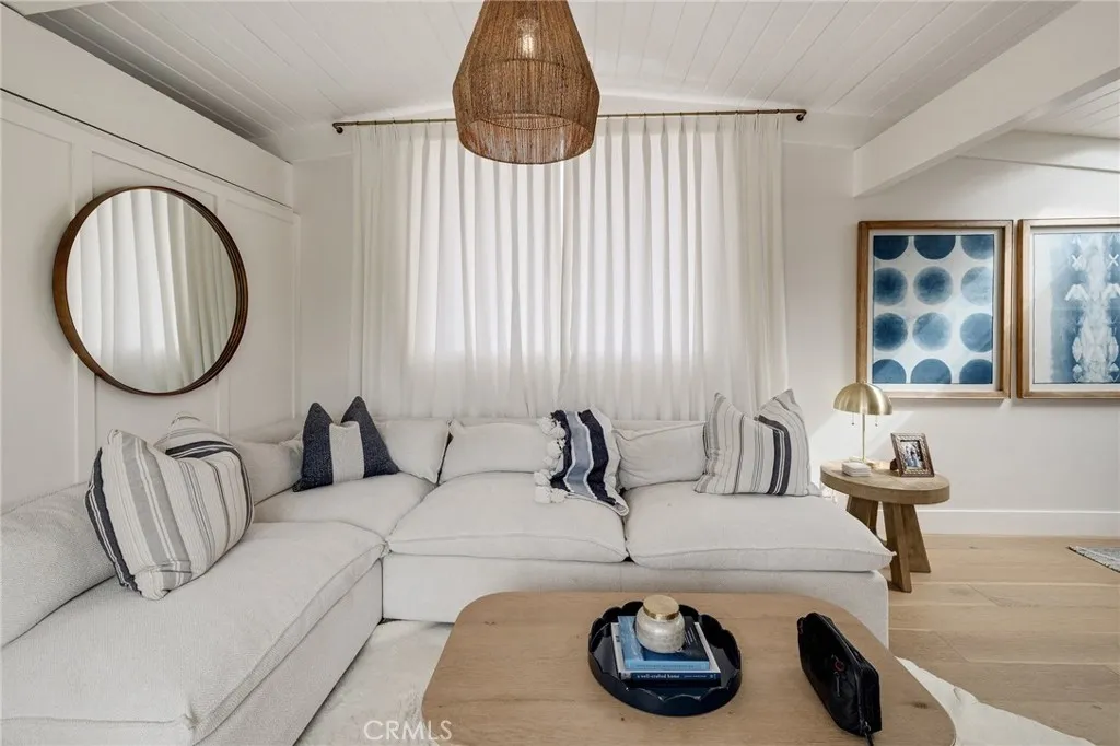 Additional image 111 of 1326 Voorhees Ave., Manhattan Beach, CA 90266