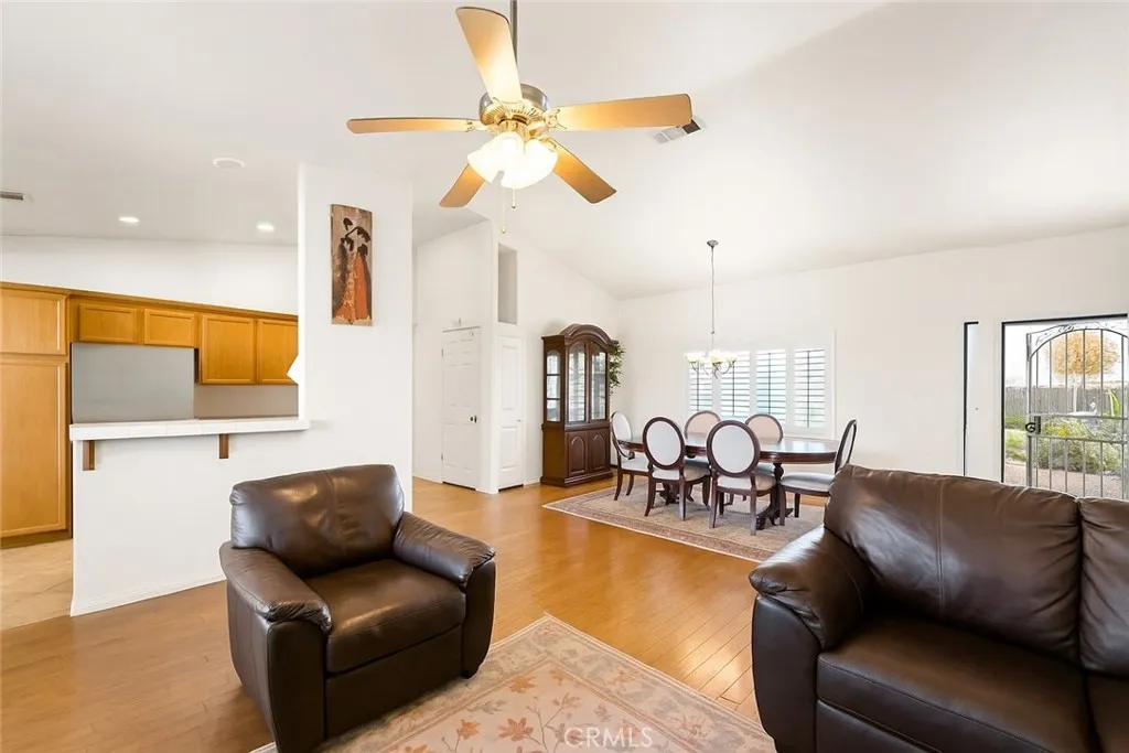 Additional image 6 of 21168 Merlot Ln, Apple Valley, CA 92308