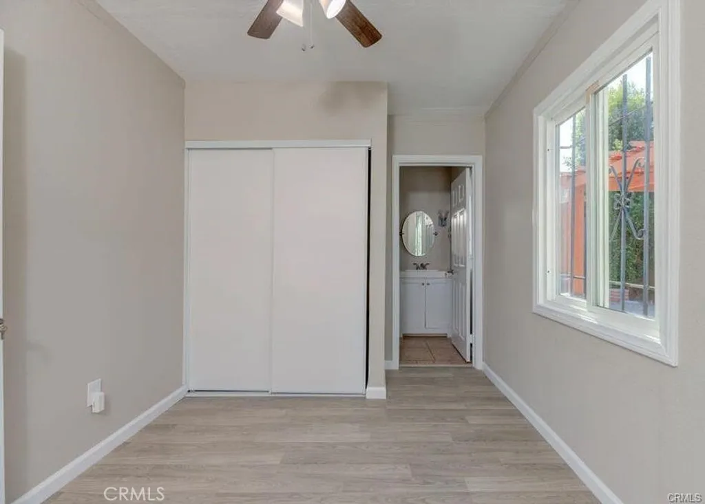 Additional image 14 of 542 W 105th Street, Los Angeles, CA 90044