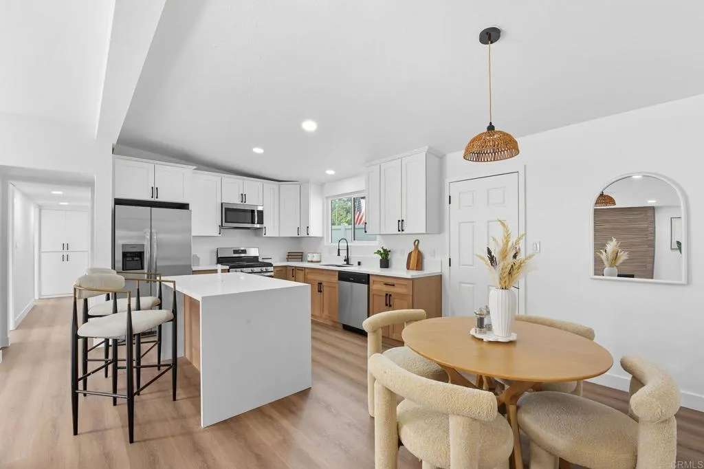 Additional image 5 of 730 W Chase Avenue, El Cajon, CA 92020