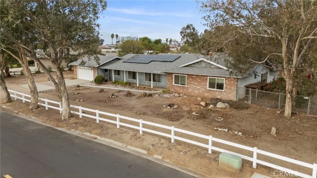 Property image for 2737 Bronco Ln, Norco, CA 92860