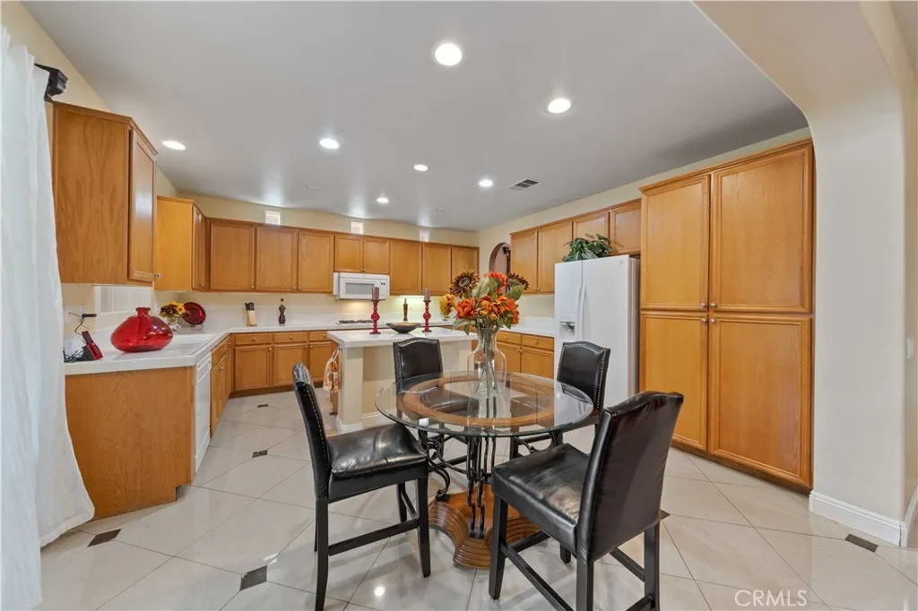 Additional image 14 of 4818 Jade Court, Lancaster, CA 93536