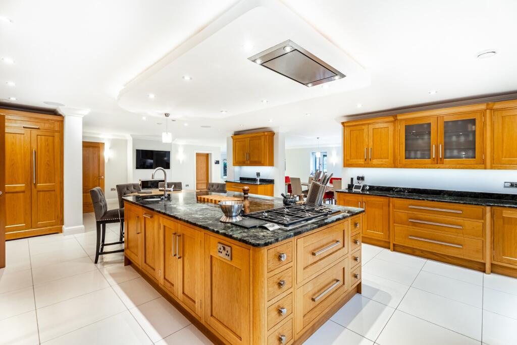 Additional image 6 of Marshals Drive, St. Albans, Hertfordshire, AL1