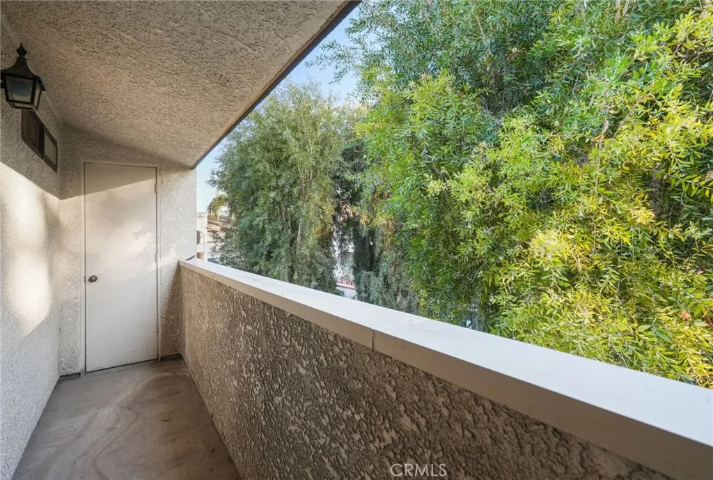 Additional image 18 of 6930 De Celis Unit 16, Lake Balboa, CA 91406