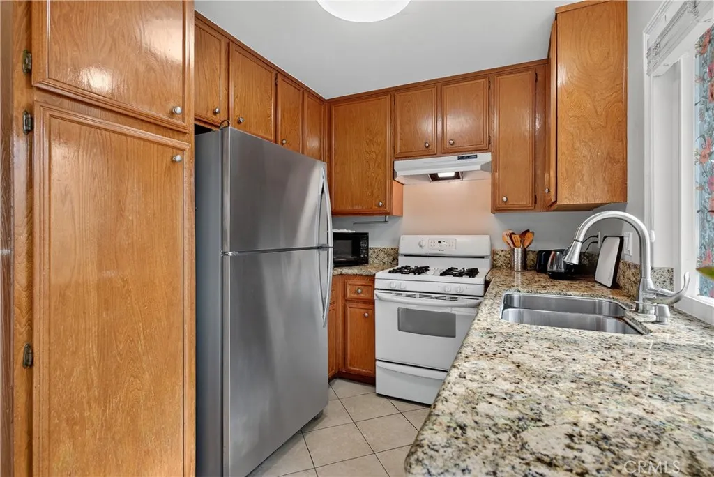 Additional image 49 of 824 N Pasadena Ave, Azusa, CA 91702