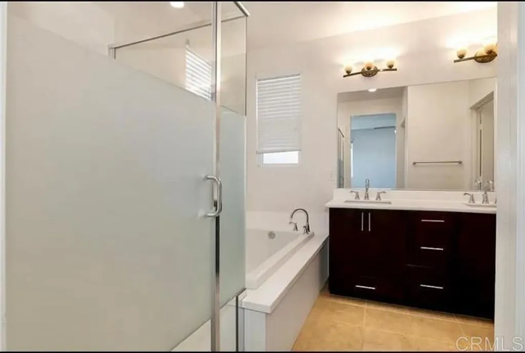 Additional image 15 of 12835 W Hemingway Drive, San Fernando, CA 91340