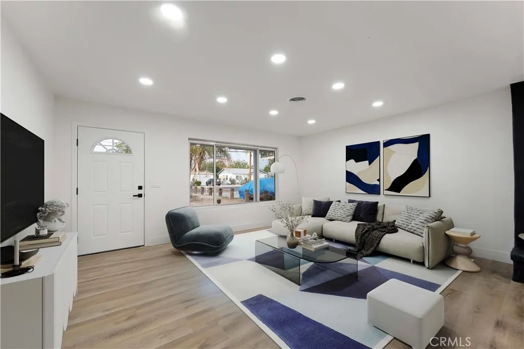 Additional image 22 of 261 W Whittier Ave, Hemet, CA 92543