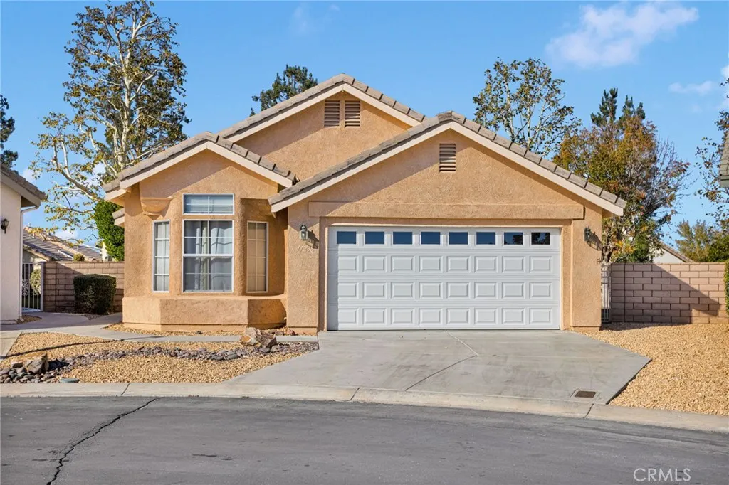 Additional image 2 of 11236 Bunker Cir, Apple Valley, CA 92308