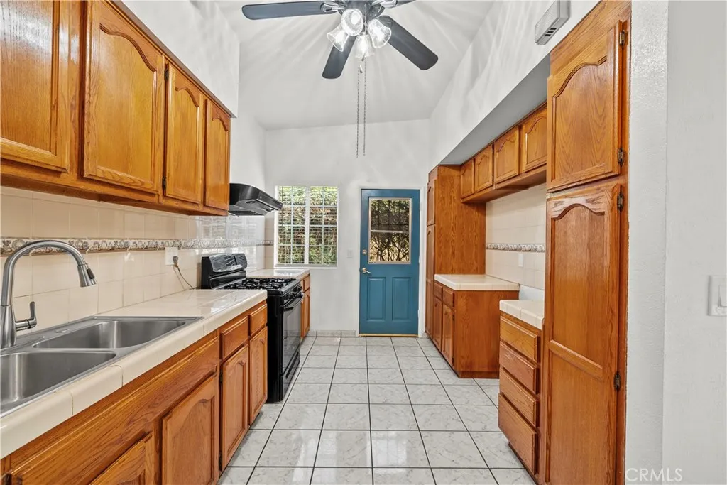 Additional image 12 of 920 Millbury Avenue, La Puente, CA 91746