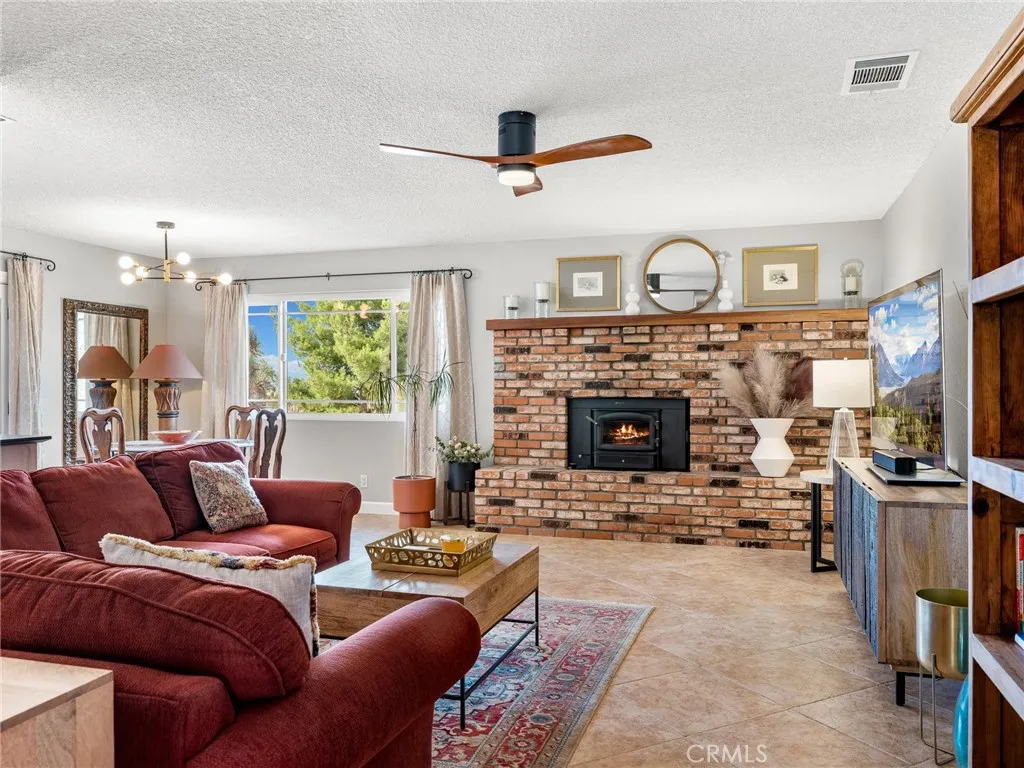 Additional image 79 of 3996 Yucca Terrace Dr, Phelan, CA 92371