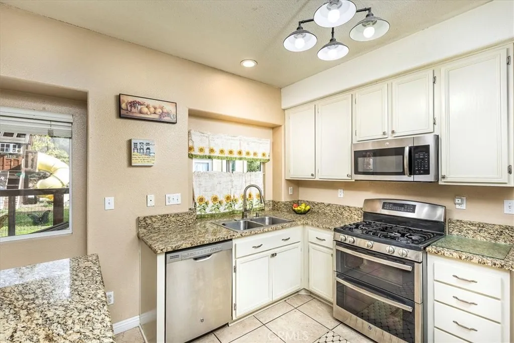 Additional image 13 of 22890 Timber Ln, Wildomar, CA 92595