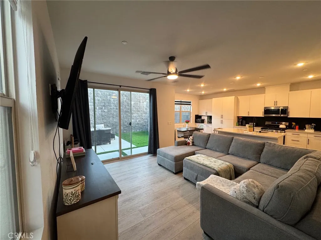 Additional image 11 of 15959 Sparrow Court, Fontana, CA 92336