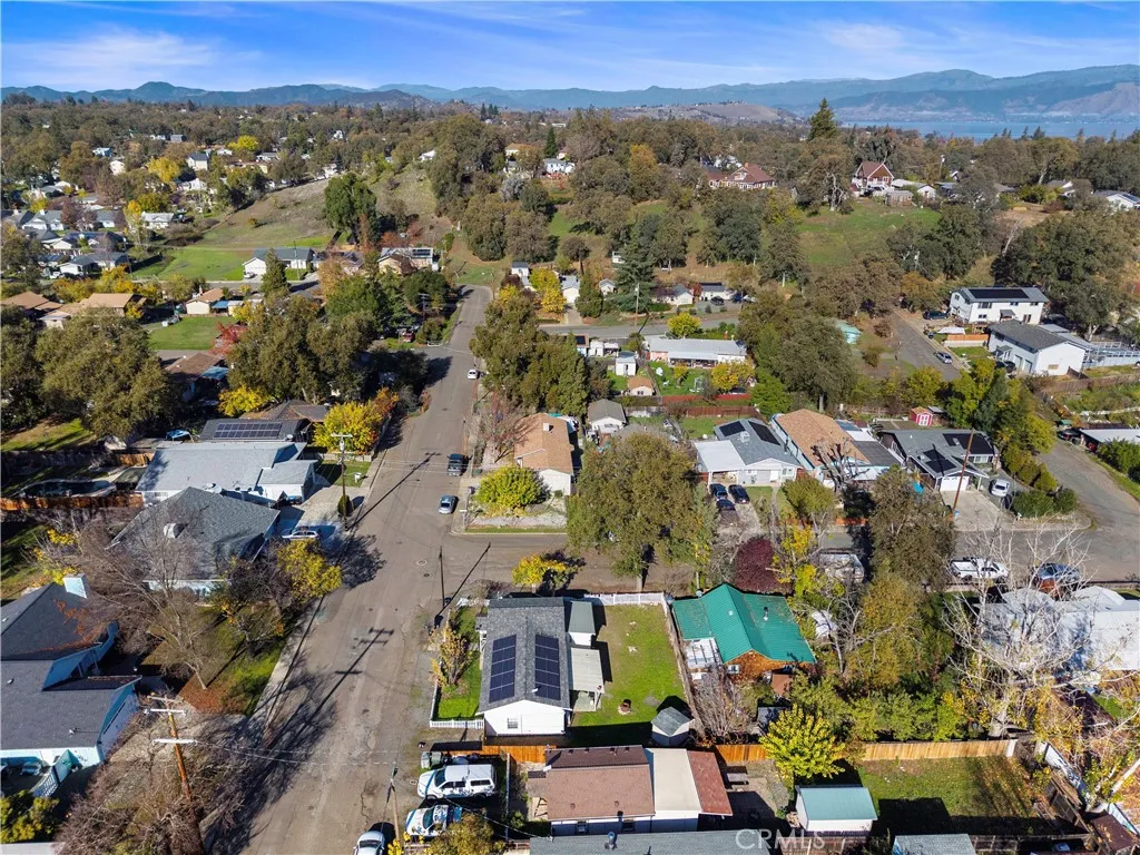 Additional image 117 of 110 S Russell St, Lakeport, CA 95453