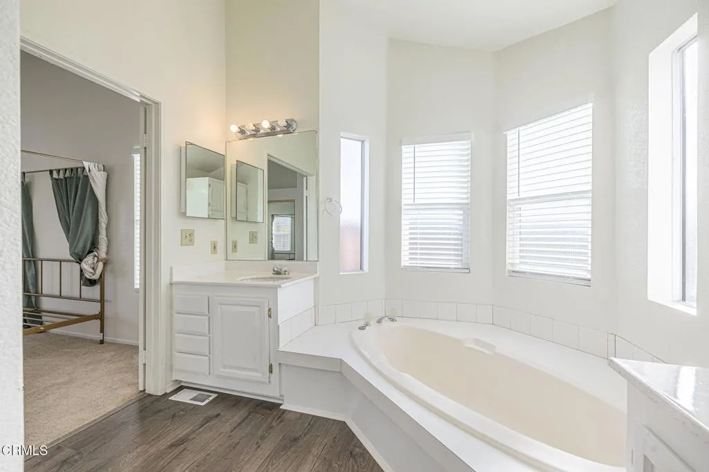 Additional image 78 of 20046 Canyon View Drive, Santa Clarita, CA 91351