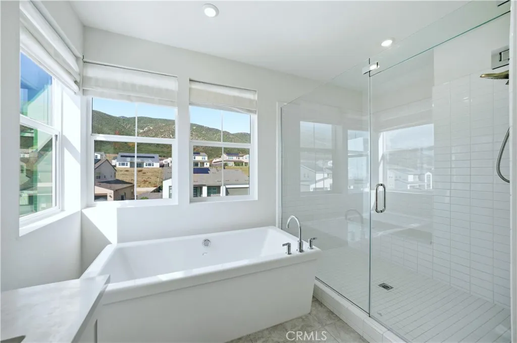 Additional image 91 of 15957 Butterfly Drive, Fontana, CA 92336